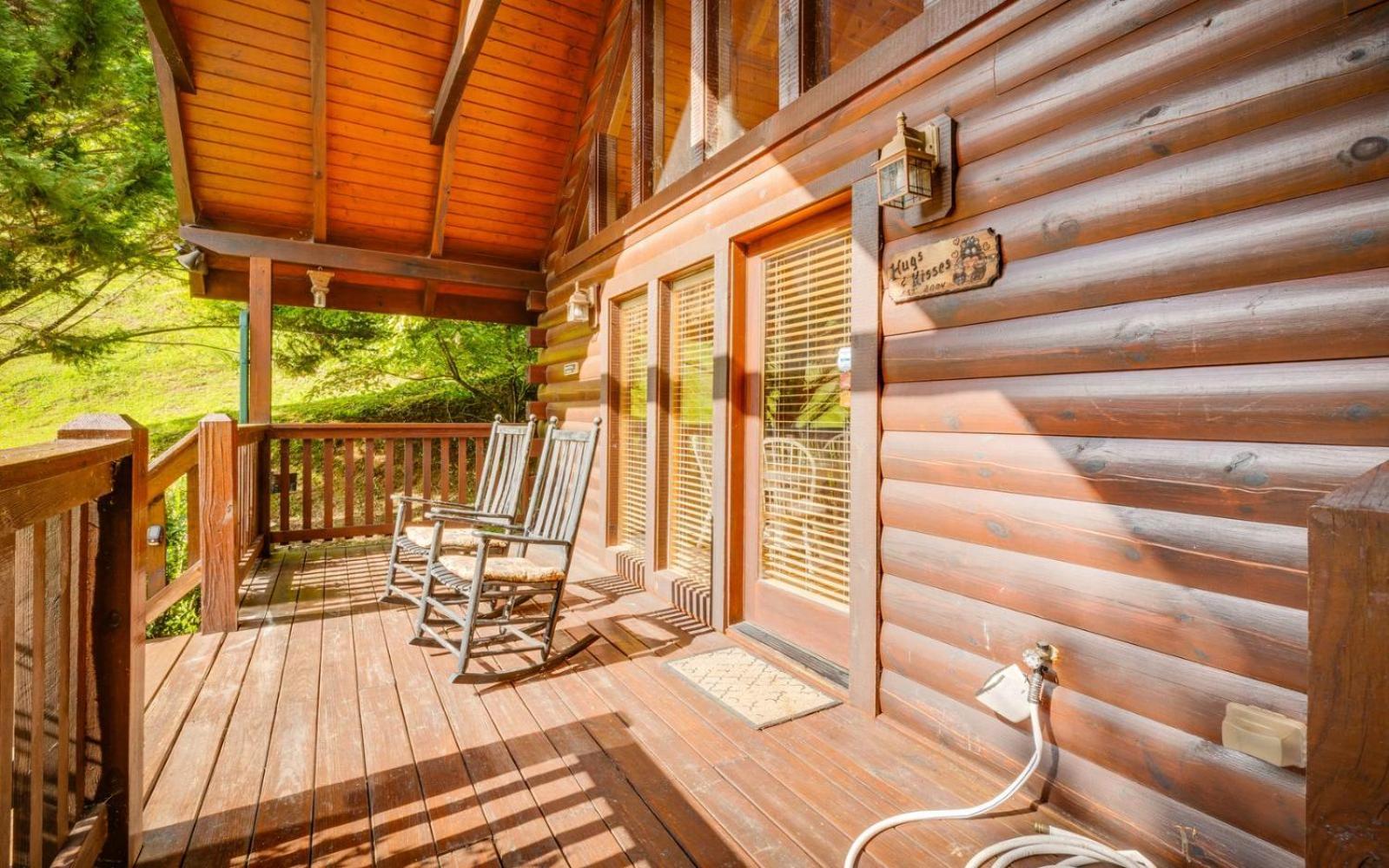 Hugs N Kisses Pool Table Hot Tub Pool Table Community Pool Close To Downtown Gatlinburg Eksteriør bilde